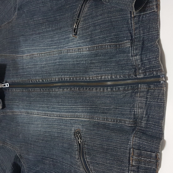 Jean Jacket - Picture 5 of 7